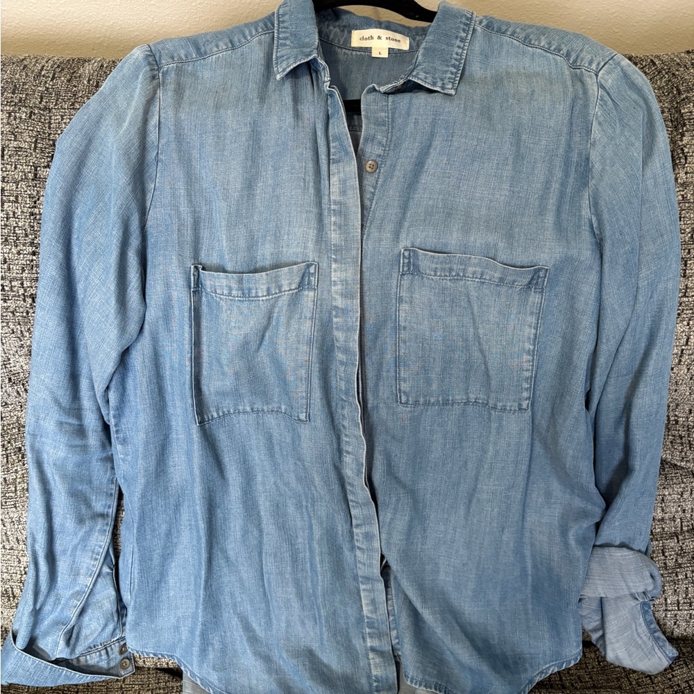 Cloth & Stone Blue Button Down Shirt